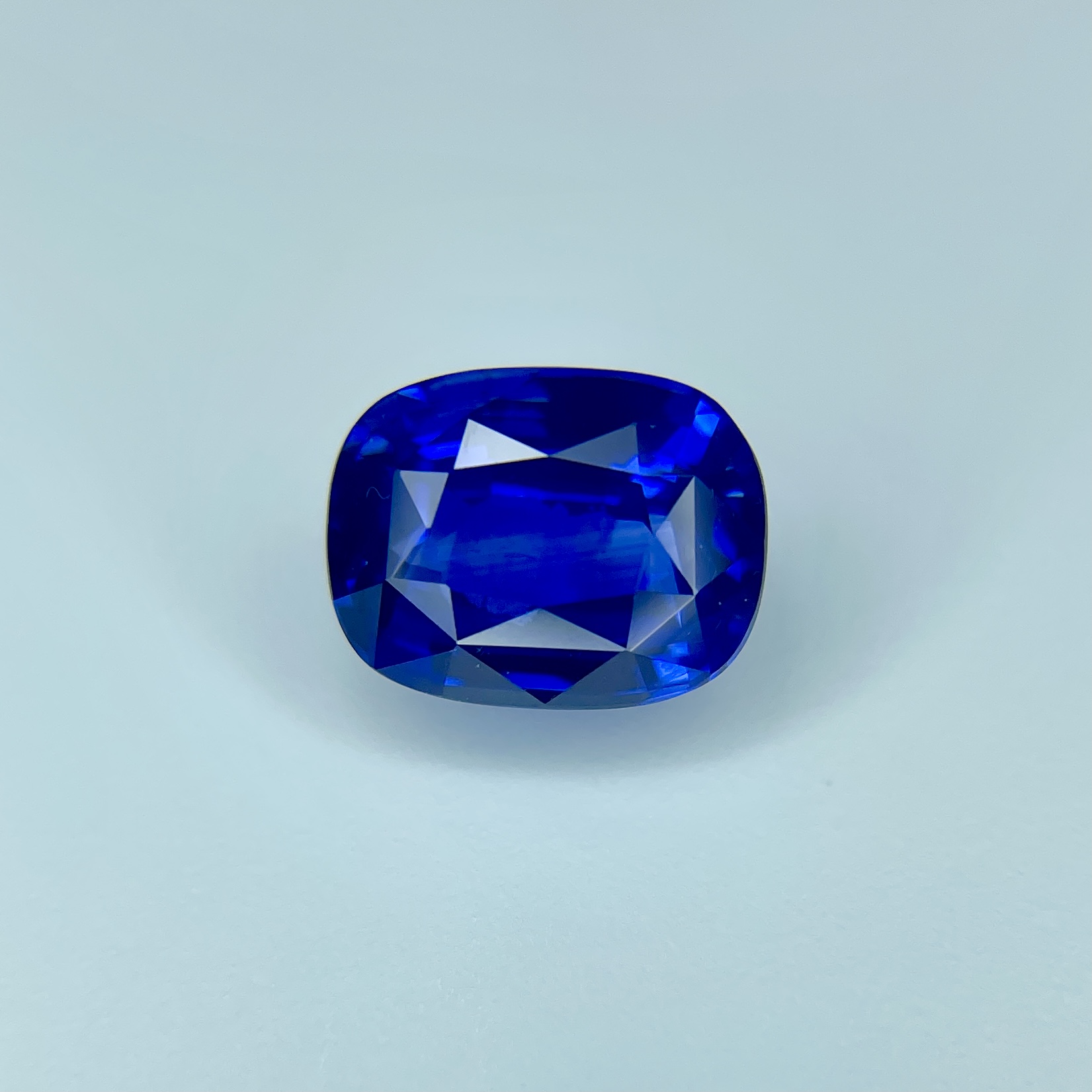 2.53ct Sapphire, Cushion, Blue gemstone, 8.6 x 7.4MM, item #2941