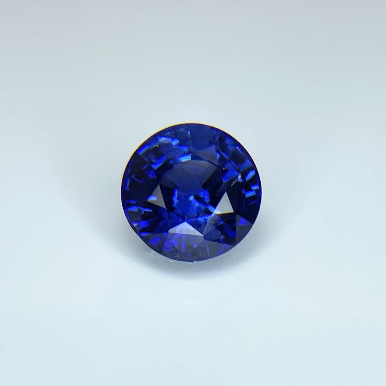 3.20ct Sapphire, Round, Blue, 8.5MM gemstone, 8.5MM, item #3893